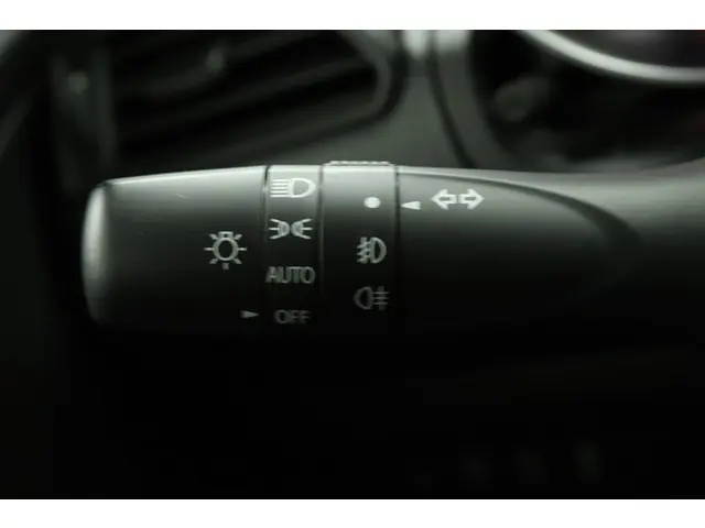 Suzuki Swift 1.2 Stijl Smart Hybrid 2019 Benzine 31