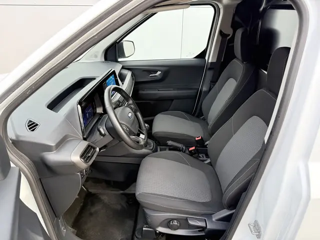 Ford Transit Courier 1.0 EcoBoost 100PK 2023 Benzine 7