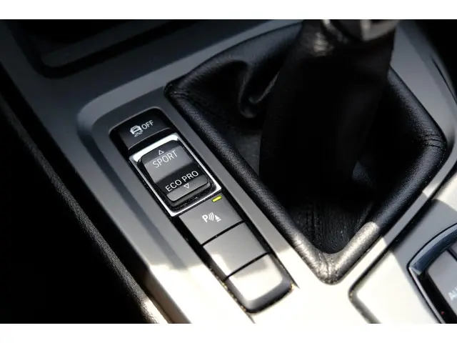 BMW X1 SDrive18d 150pk Clima|Leder|LMV|PDC 2016 Diesel 20