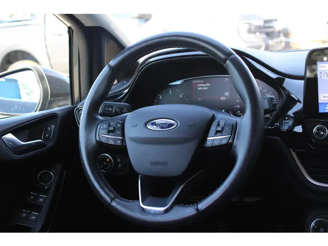 Ford Fiesta 1.5 TDCi Titanium 2018 Diesel 14
