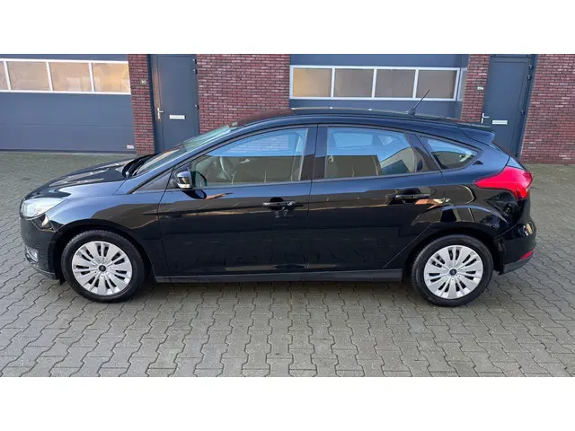Ford Focus 1.0 Edition turbo 2018 Benzine 4