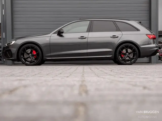 Audi A4 Avant 40 TFSI Quattro S-Line 2020 Benzine 13
