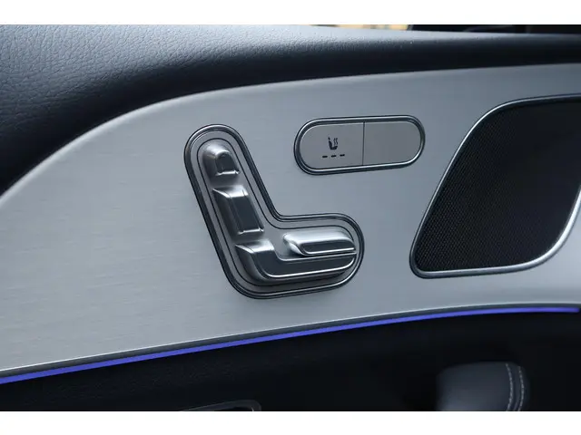 Mercedes-Benz GLE 350 e 4MATIC 2022 Hybride Benzine 15