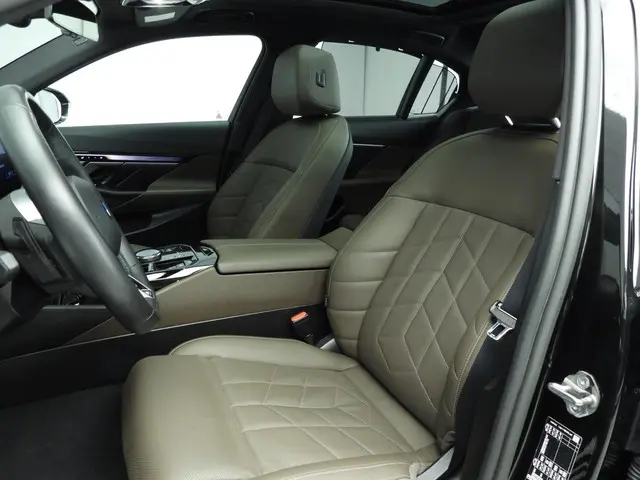 BMW i5 Sedan eDrive40 84 kWh 2024 Elektrisch 7