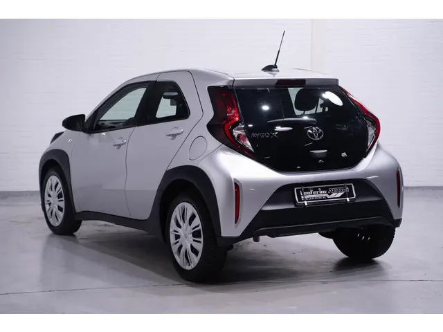 Toyota Aygo X 1.0 VVT-i MT Play 2022 Benzine 3