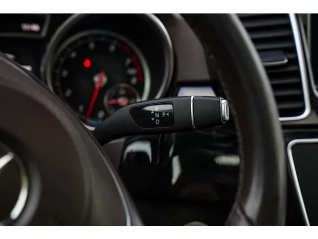 Mercedes-Benz GLS 400 4MATIC 2019 Benzine 16