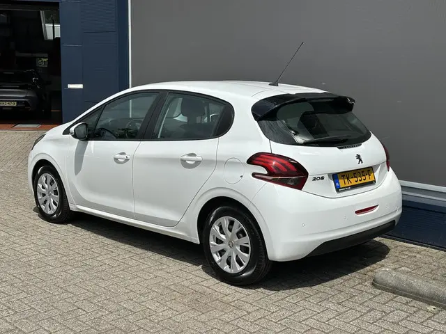 Peugeot 208 1.2 Blue Lion 2018 Benzine 3