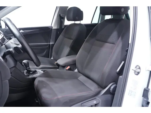 Volkswagen Tiguan 1.4 TSI ACT Comfortline 2019 Benzine 35