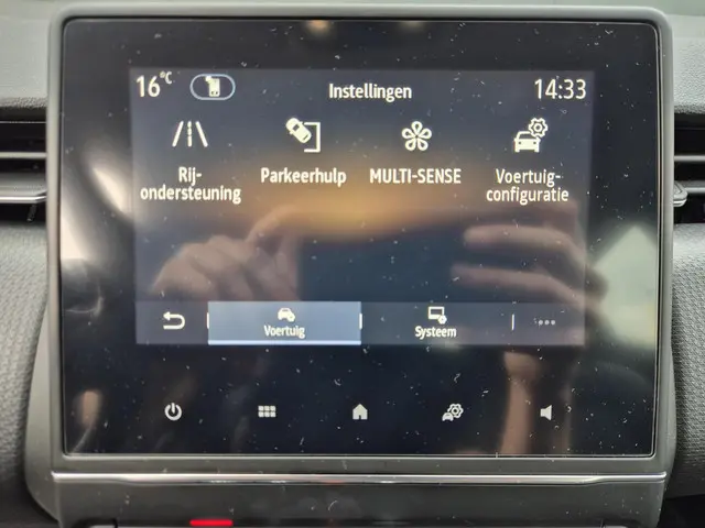 Renault Clio 1.0 TCe Intens 2021 Benzine 26