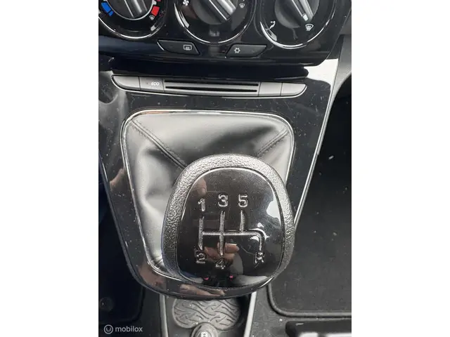 Lancia Ypsilon 0.9 TwinAir Silver 2013 Benzine 19