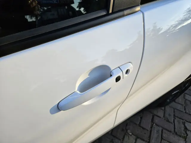 Toyota Aygo X 1.0 VVT-i S-CVT Play,Automaat 2025 Benzine 6