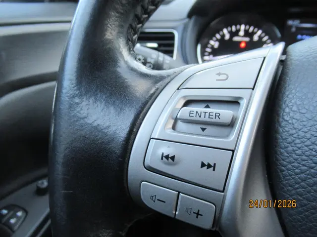 Nissan Pulsar 1.2 DIG-T Connect Edition 2017 Benzine 18