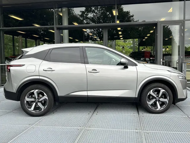 Nissan QASHQAI 1.3 MHEV Xtronic N-Connecta 2022 Benzine 14