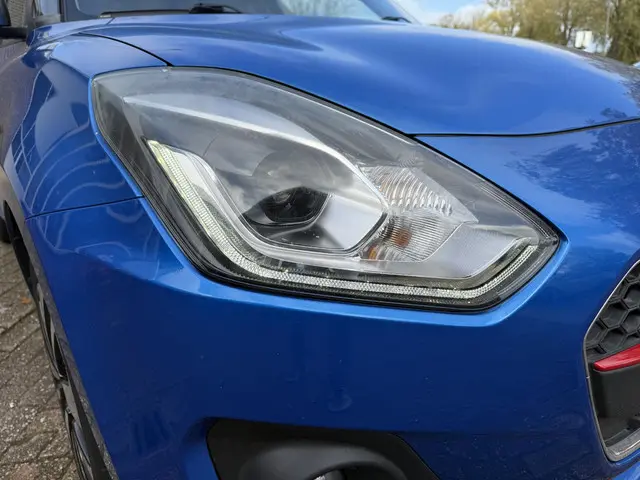 Suzuki Swift 1.0 Stijl 2018 Benzine 3