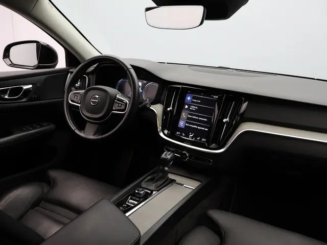 Volvo V60 T4 190PK Automaat Inscription 2020 Benzine 3