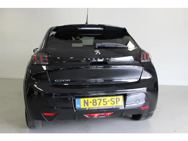 Peugeot e-208 EV Allure 50 kWh 2021 Elektrisch 8