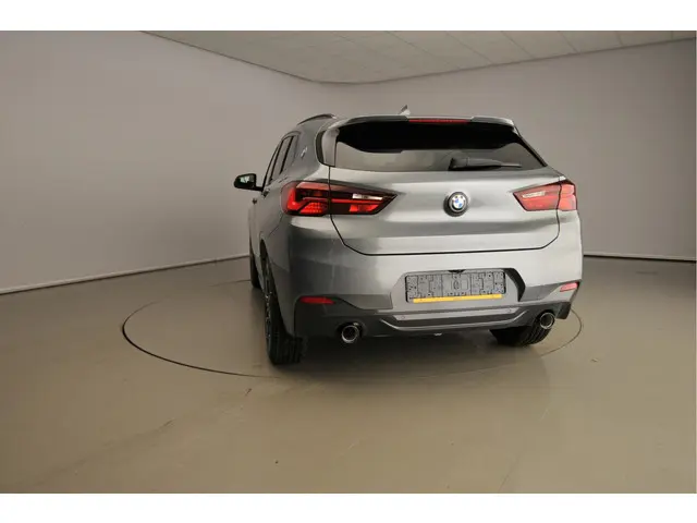 BMW X2 xDrive20i High Executive 2024 Benzine 3