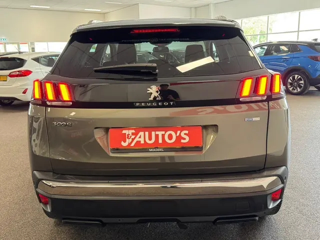Peugeot 3008 1.2 PureTech Première 2017 Benzine 4