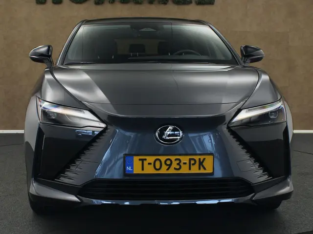 Lexus RZ 450e Executive Line 71 kWh 2023 Elektrisch 10