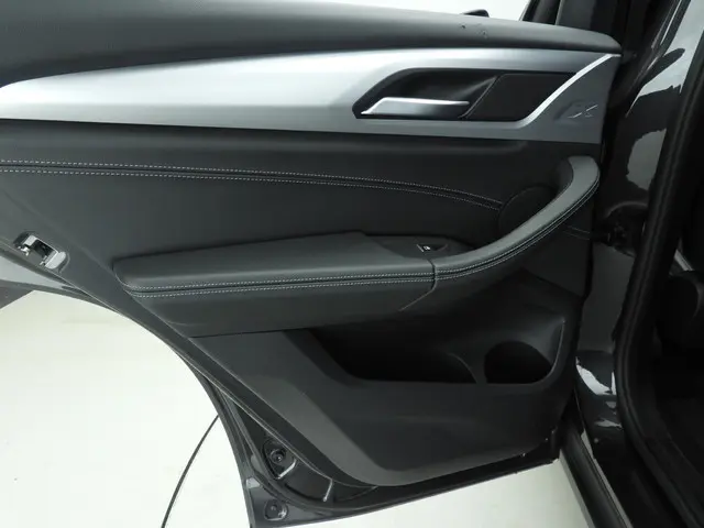 BMW X3 xDrive30e 2020 Hybride Benzine 17