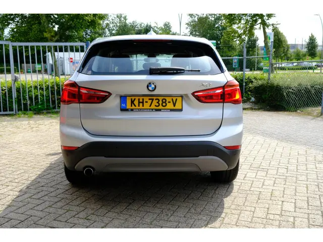 BMW X1 SDrive18d 150pk Clima|Leder|LMV|PDC 2016 Diesel 8