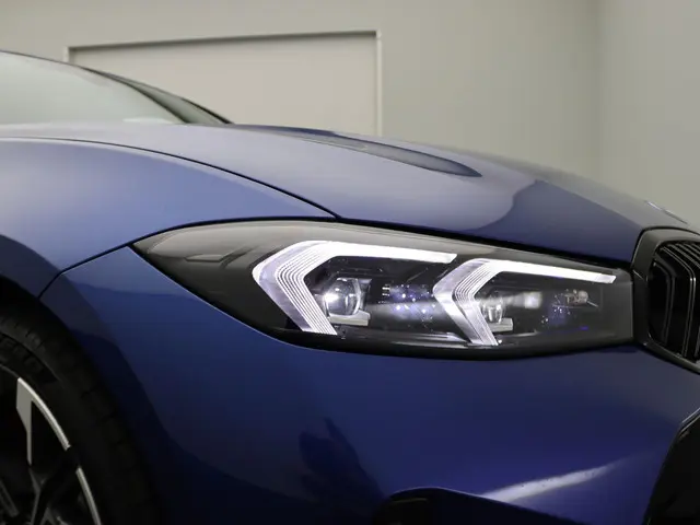 BMW 3 Serie Sedan 330e 2025 Hybride Benzine 17