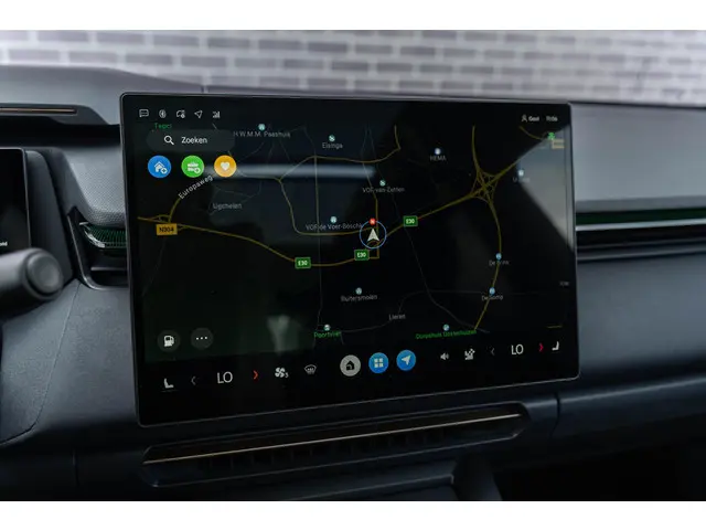 Lynk & Co 08 1.5 More 2025 Hybride Benzine 21