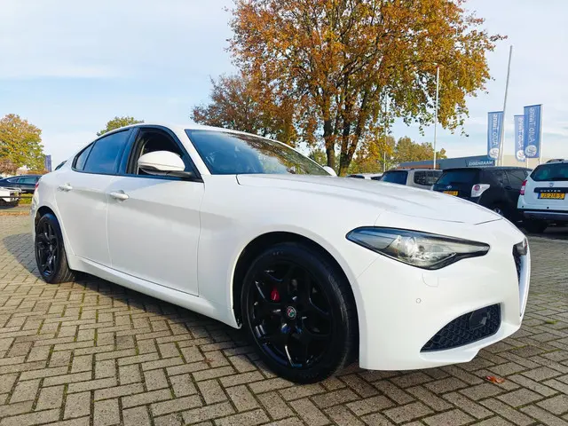 Alfa Romeo Giulia 2.0T Super 2021 Benzine 5