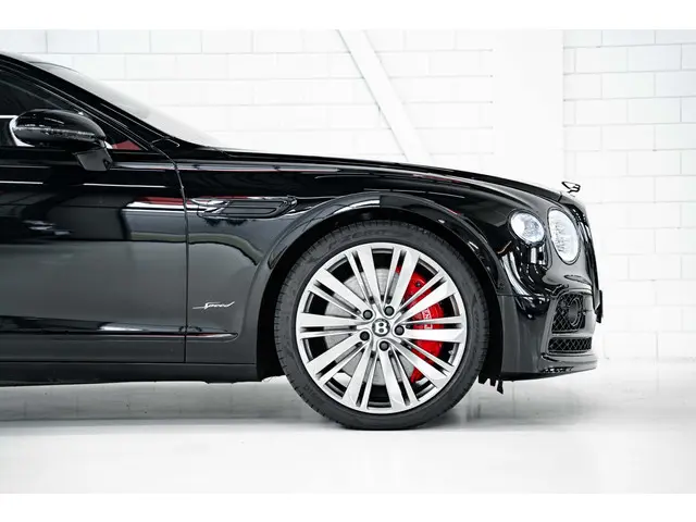 Bentley Flying Spur W12 Speed 2023 Benzine 16