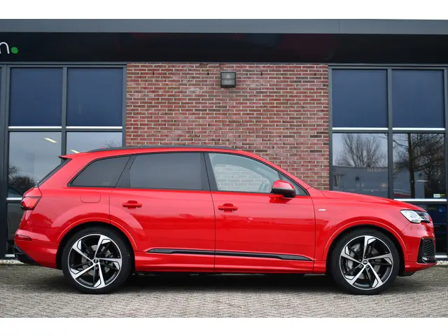 Audi Q7 55 TFSI e quattro S-Line 2021 Hybride Benzine 42