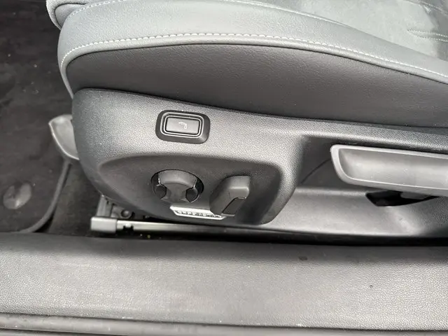Volkswagen Passat Variant 1.5 eTSI Business 2024 Benzine 7