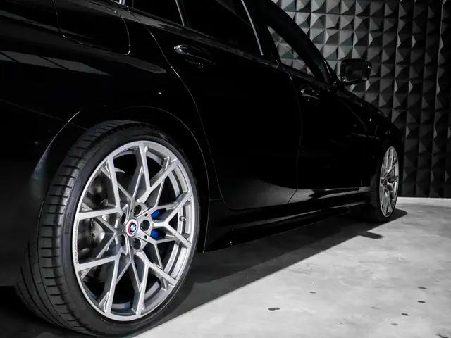BMW 3 Serie Touring 330e 2022 Hybride Benzine 6