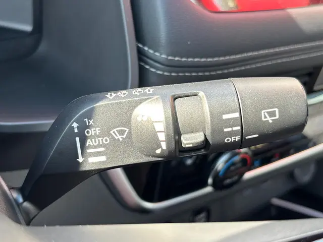 Nissan X-Trail e-4ORCE Tekna Plus 2025 Hybride Benzine 34