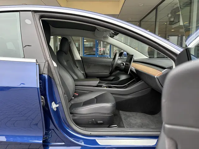 Tesla Model 3 Standard RWD Plus 60 kWh 2020 Elektrisch 5