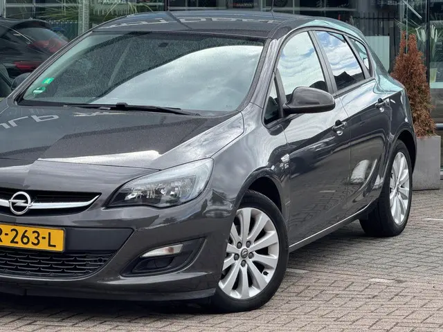 Opel Astra 1.4 Turbo Sport 2012 Leder/stof 2012 Benzine 9