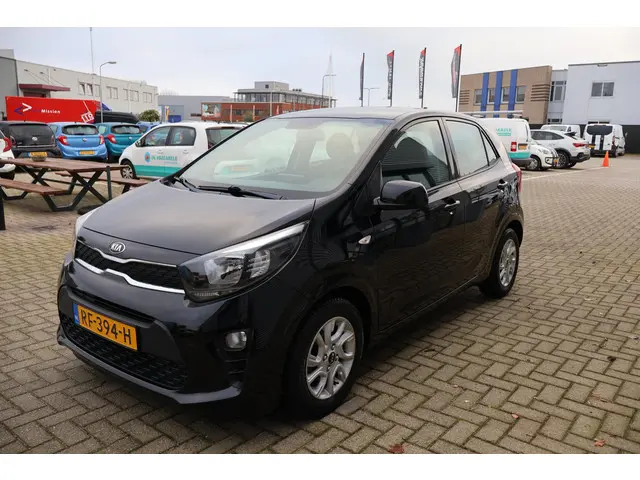 Kia Picanto 1.0 Comfort PlusLine Navigator 2017 Benzine 10