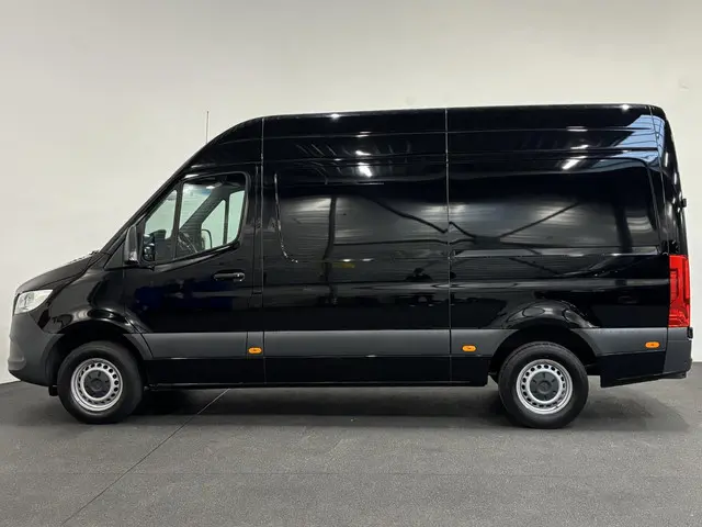 Mercedes-Benz Sprinter 315 1.9 CDI L2H2 2024 Diesel 5