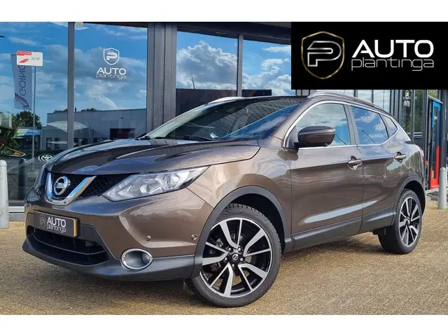 Nissan QASHQAI 1.2 Connect Edition 2015 Benzine