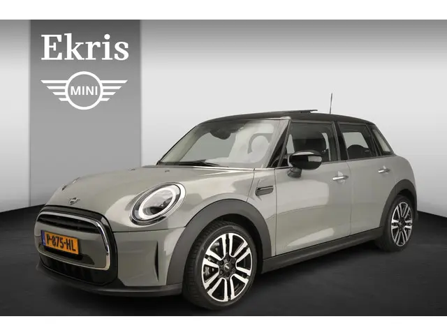 MINI 5-Deurs Cooper 2022 Benzine