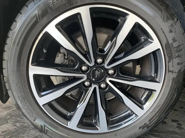 Ford Kuga 1.5 EcoBoost ST Line 2017 Benzine 24