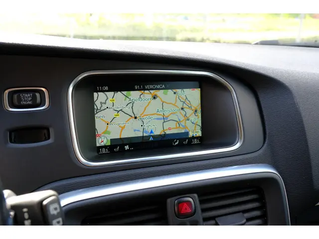 Volvo V40 1.6 T2 Summum Navi|Leder|Clima|LMV 2015 Benzine 18