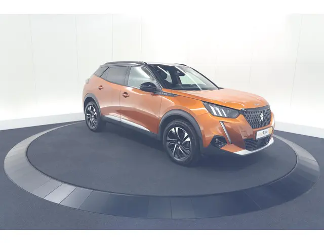 Peugeot 2008 PureTech 130 GT Pack 2022 Benzine 74