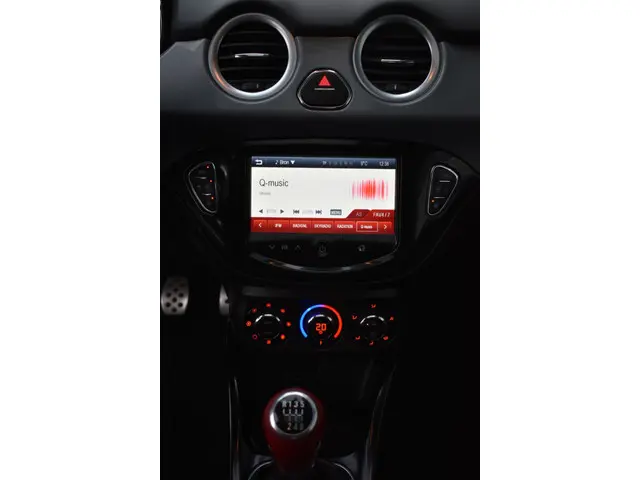 Opel ADAM 1.4 Turbo S 2015 Benzine 16