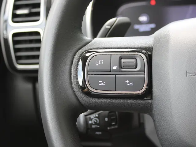 Citroën C5 Aircross 1.6 PureTech Shine 2019 Benzine 19