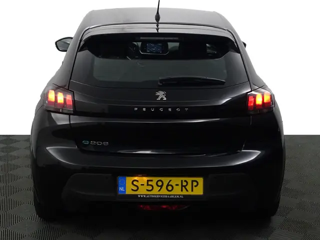 Peugeot e-208 EV Active Pack 50 kWh- 2023 Elektrisch 29