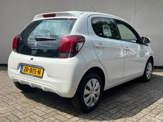 Peugeot 108 1.0 e-VTi Airco & NWE APK 02-2026 2015 Benzine 2