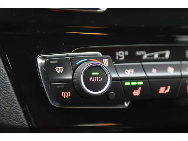 BMW X1 sDrive20i 2019 Benzine 31