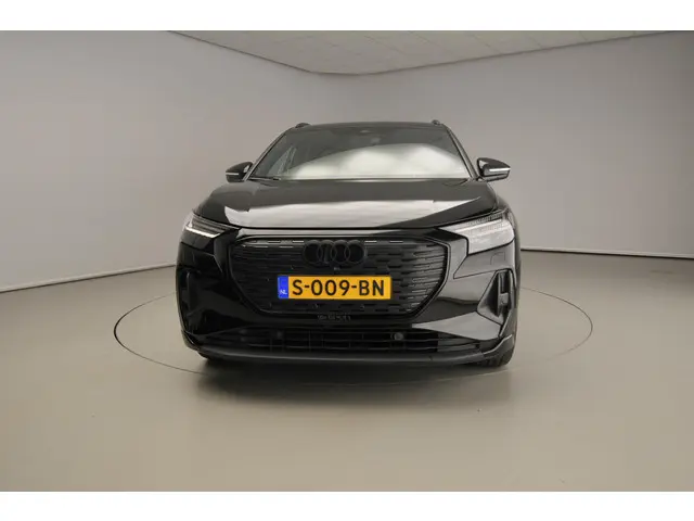 Audi Q4 e-tron 35 S edition 55 kWh 2022 Elektrisch 6