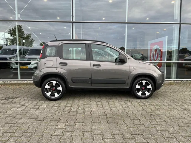Fiat Panda 1.0 Hybrid City Cross 2020 Benzine 5