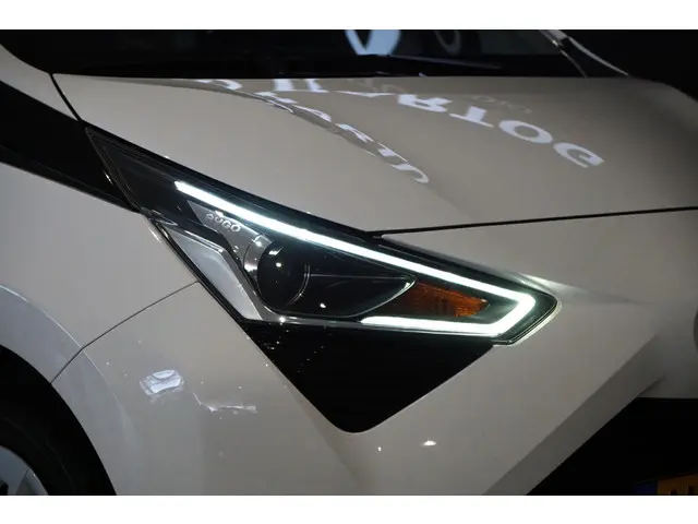 Toyota Aygo 1.0 VVT-i x-play 2021 Benzine 13